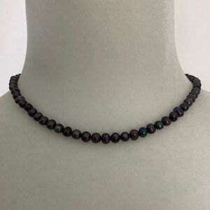 Elegant Black Purple Pearl Necklace